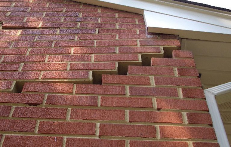 What Causes Cracks In Painted Interior Walls What Causes Cracks In Painted Interior Walls